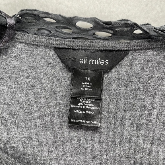 Ali Miles One-Piece Floral Drape Front Abstract Blouse Shirt Top Gray Plus 1X - Picture 3 of 11